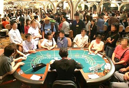 Casino trực tuyến là gì Tìm hiểu chi tiết về casino trực tuyến và cách tham gia casino trực tuyến an toàn